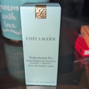 NWT 1.7 OZ ESTEE LAUDER PERFECTIONIST PRO RAPID BRIGHTENING TREATMENT VITAMIN C